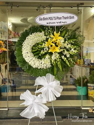 Thành tâm đưa tiễn - HTL059