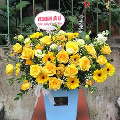 Tiệm hoa tươi xã c