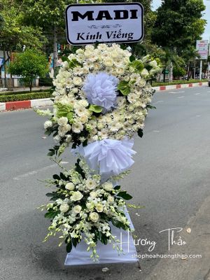 Đặt Hoa Viếng Tang Đồng Xoài Chất Lượng Giá Rẻ 